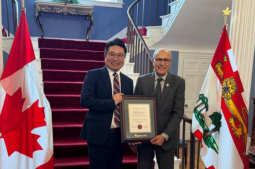 Dr. Wang is awarded the Lieutenant Governor’s Award for Engineering Achievement
